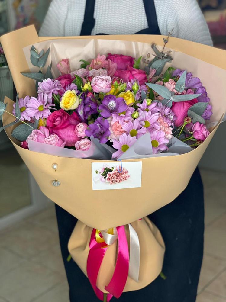 Букет цветов из: Хризантемы, Гвоздики и Альстромерии в Ирклиевская