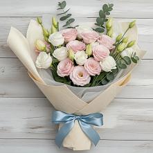 Букет цветов из:  Лизиантусы в Ирклиевская