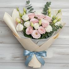 Букет цветов из:  Лизиантусы в Ирклиевская