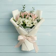 Букет цветов из:  Альстромерии в Ирклиевская