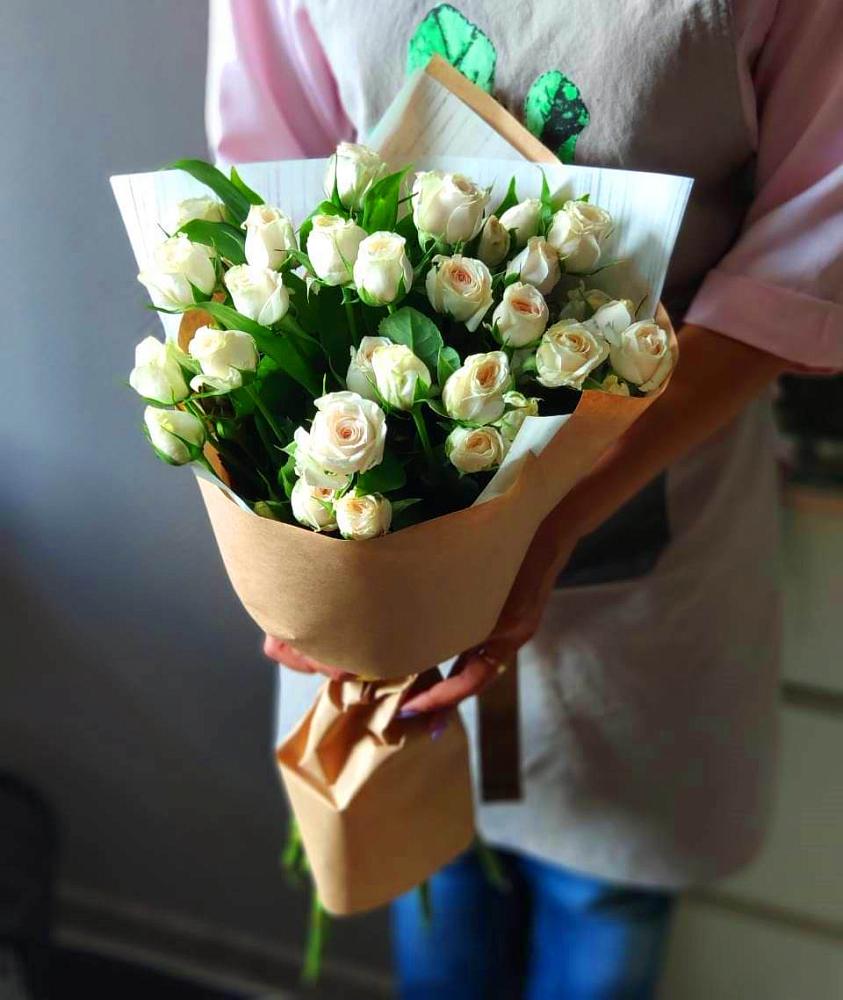 Букет цветов из: Розы в Ирклиевская