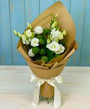 Букет цветов из:  Хризантемы и Лизиантусы #REPLACE_PRED# Ирклиевская