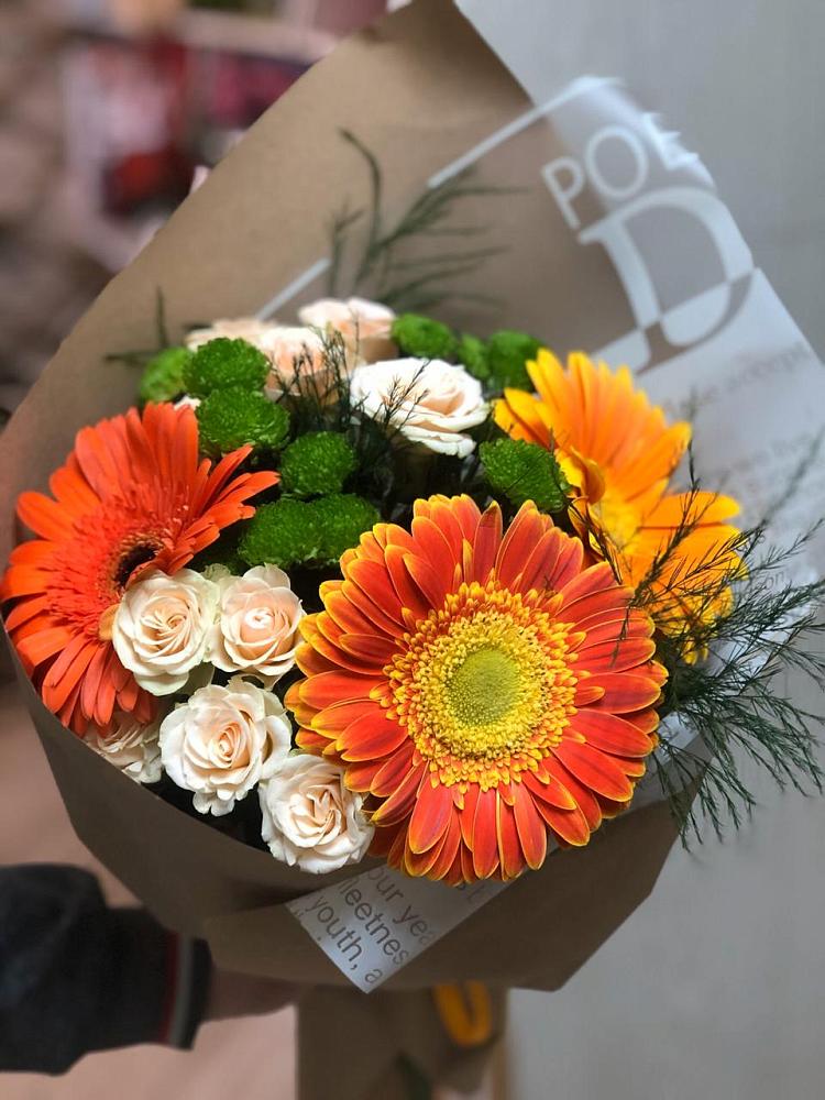 Букет цветов из: Герберы, Хризантемы и Розы в Ирклиевская